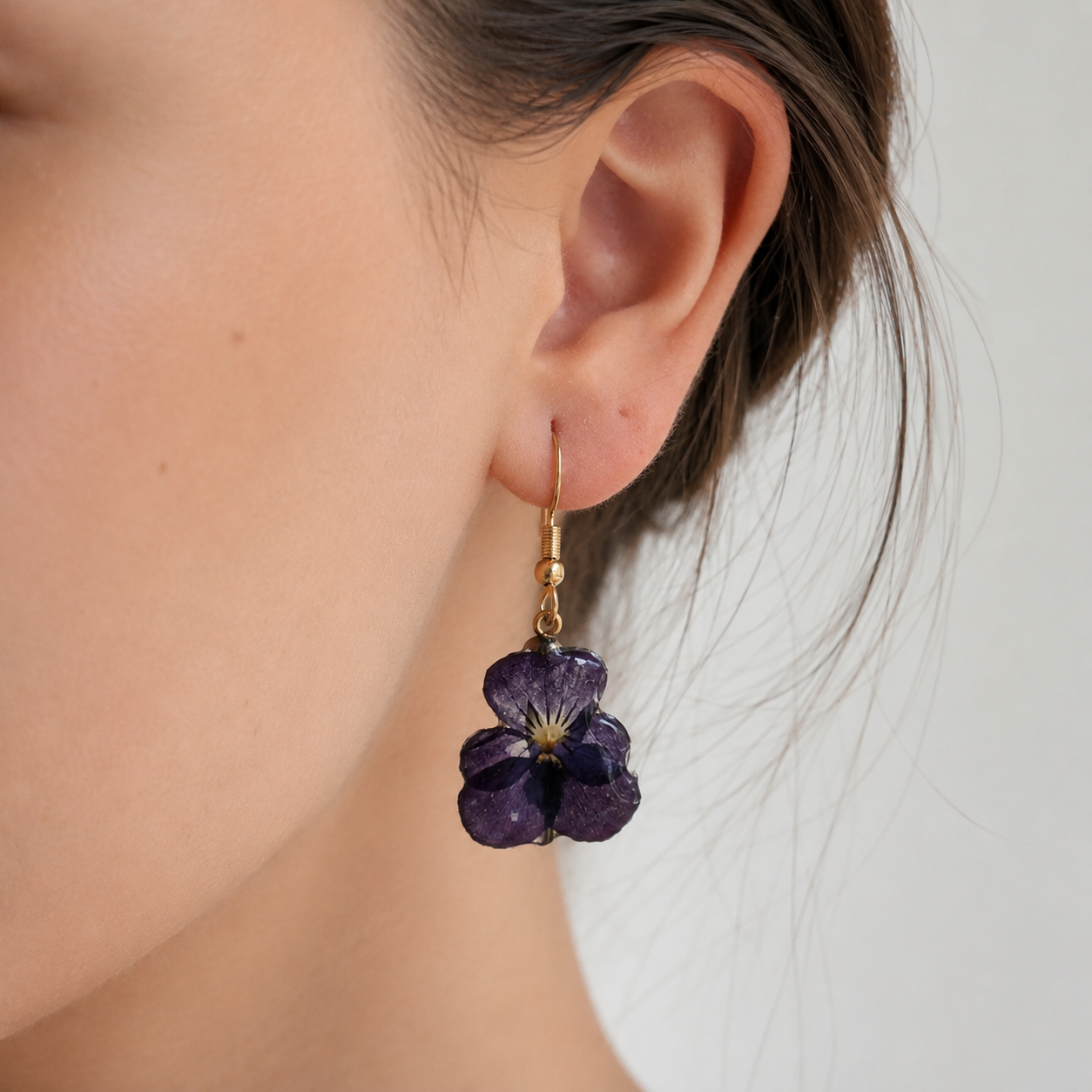 Brincos Viola — Flor natural